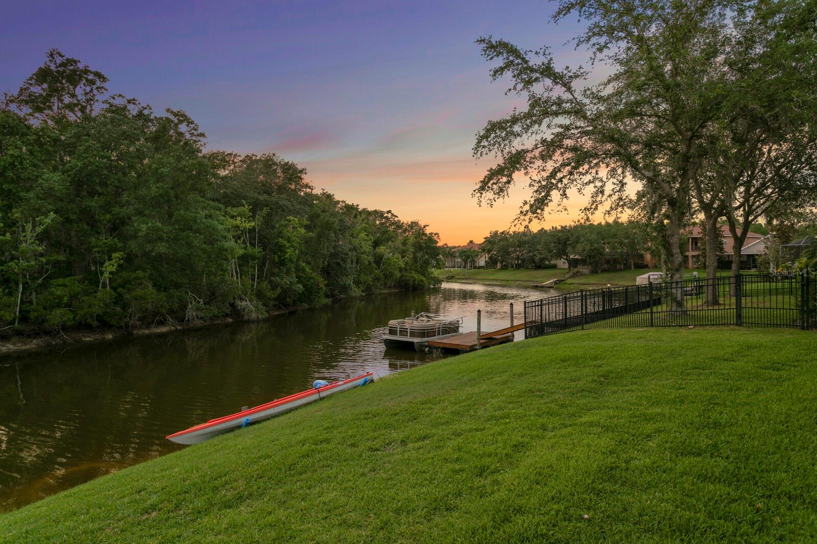 18050 COZUMEL ISLE DR, TAMPA, FL, 33647