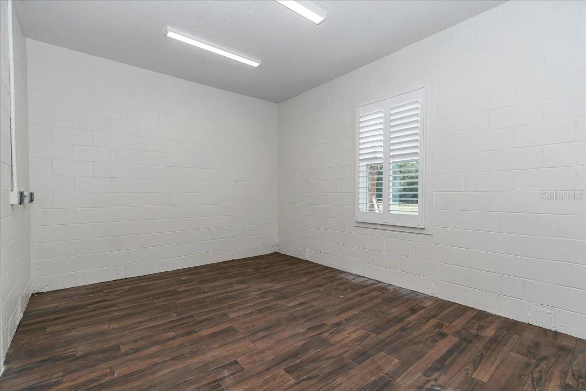 1631 W HWY 329, CITRA, FL, 32113