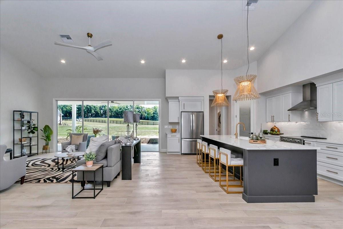 1631 W HWY 329, CITRA, FL, 32113