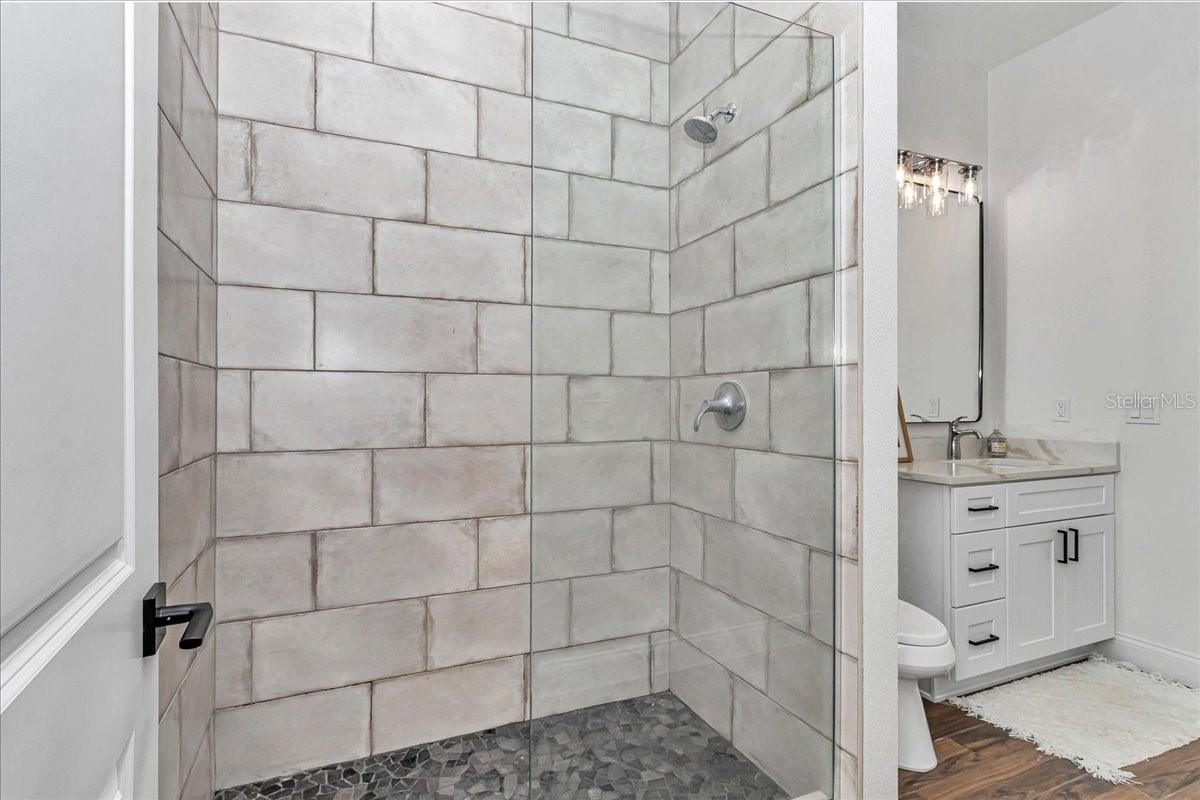 1631 W HWY 329, CITRA, FL, 32113