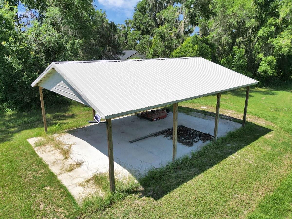 1631 W HWY 329, CITRA, FL, 32113