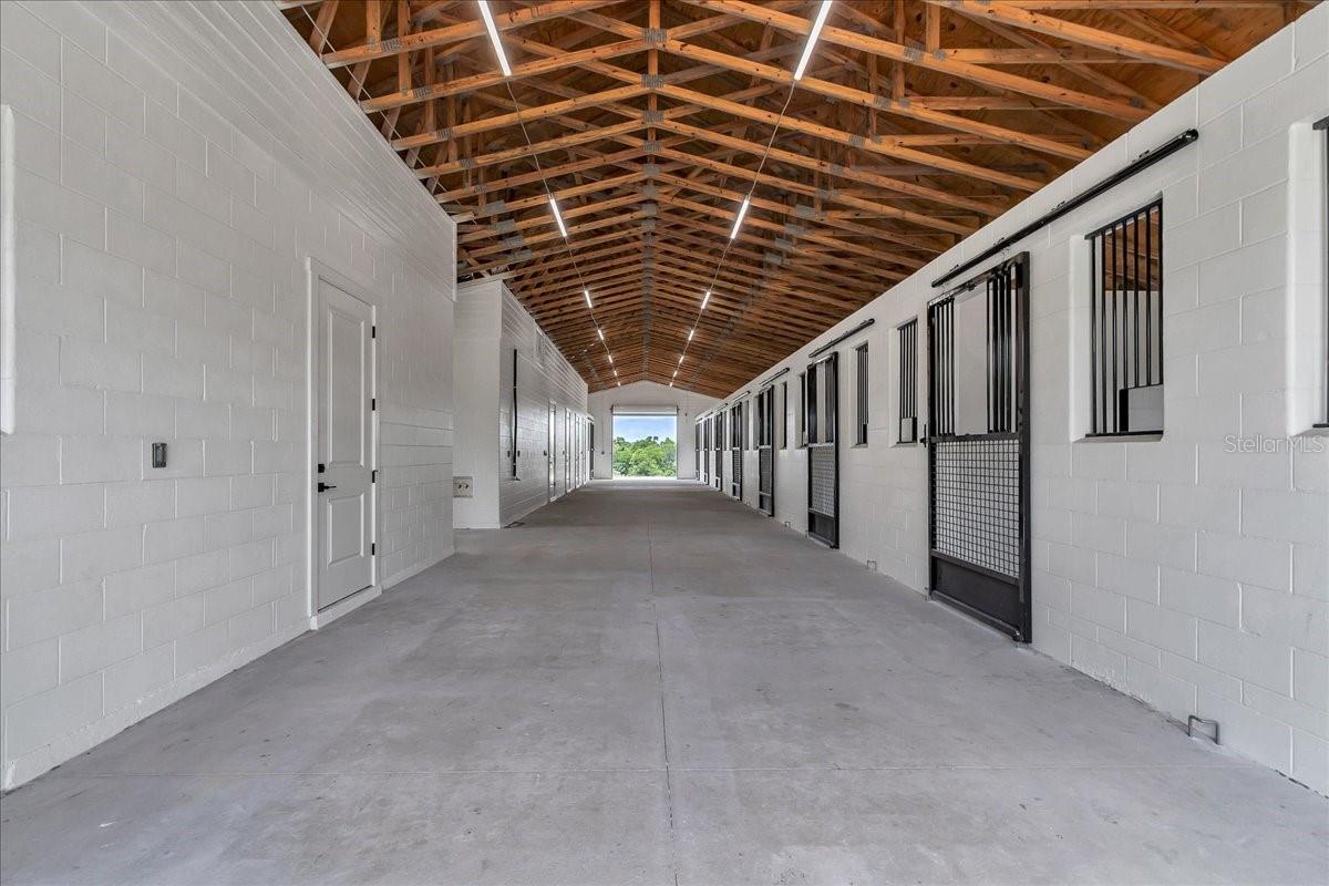 1631 W HWY 329, CITRA, FL, 32113