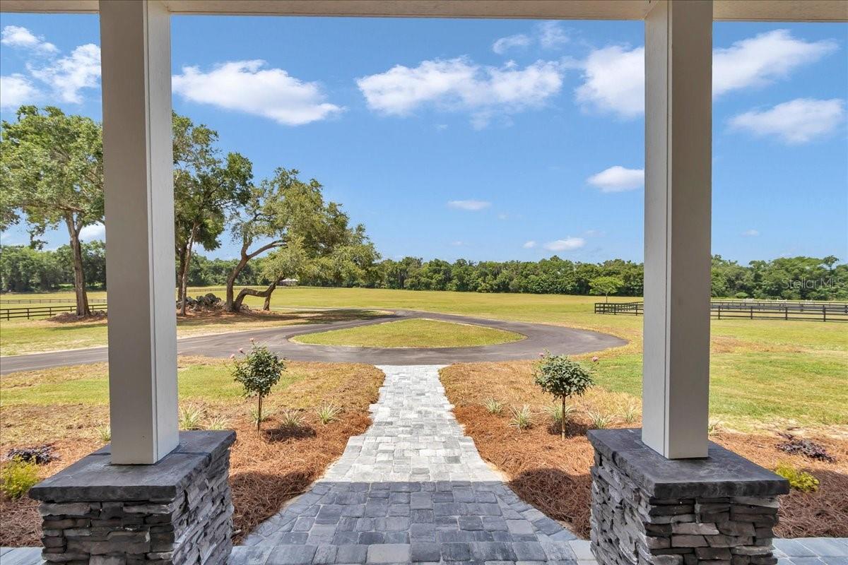 1631 W HWY 329, CITRA, FL, 32113