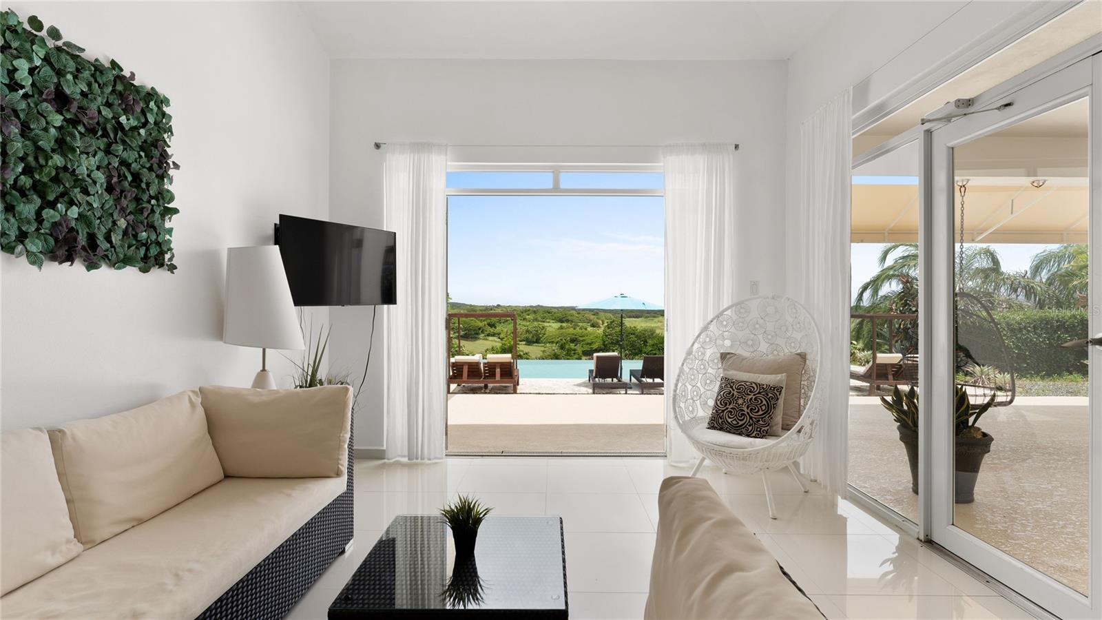 PR9113973 Property Photo