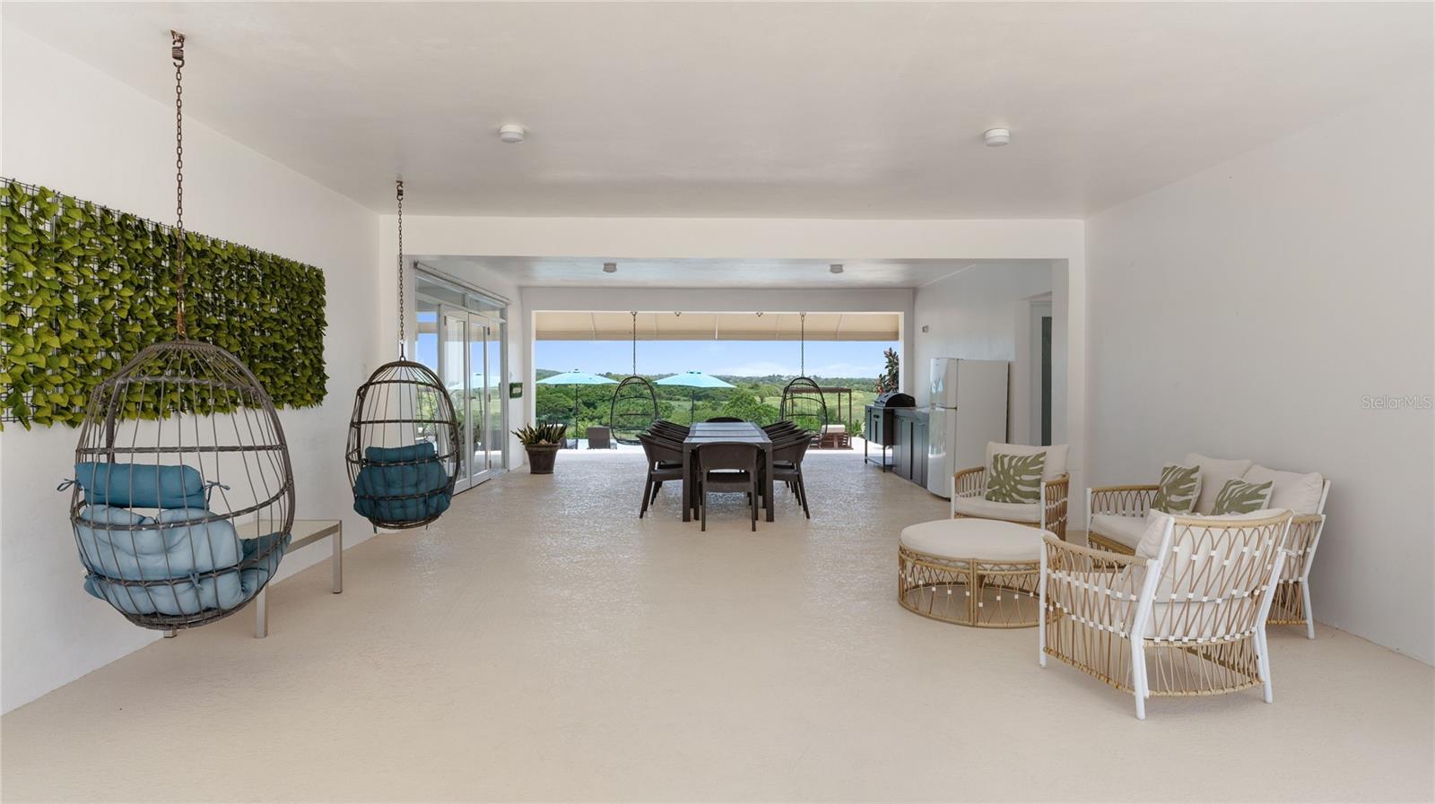 PR9113973 Property Photo