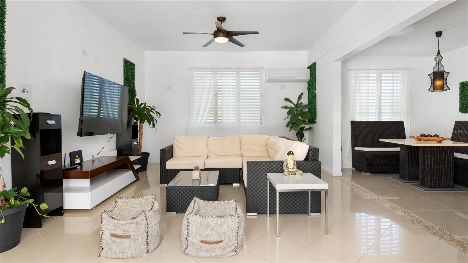 PR9113973 Property Photo