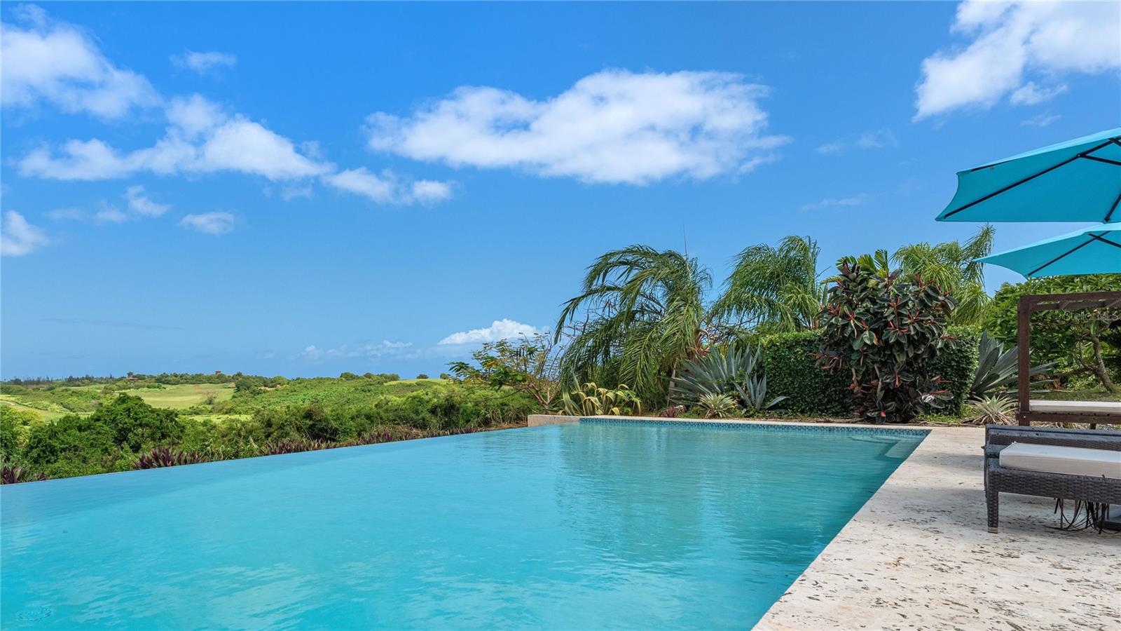 PR9113973 Property Photo