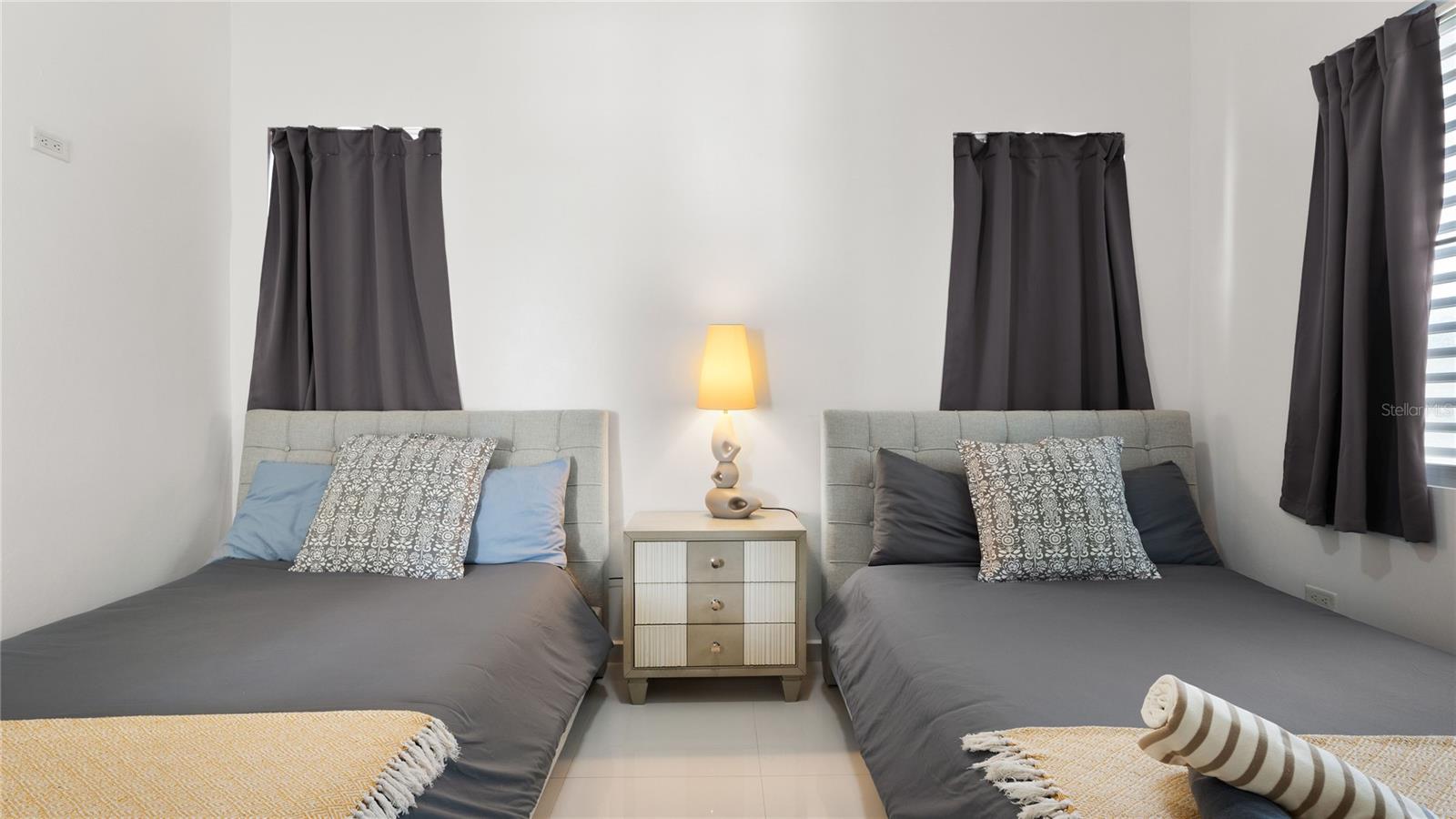 PR9113973 Property Photo