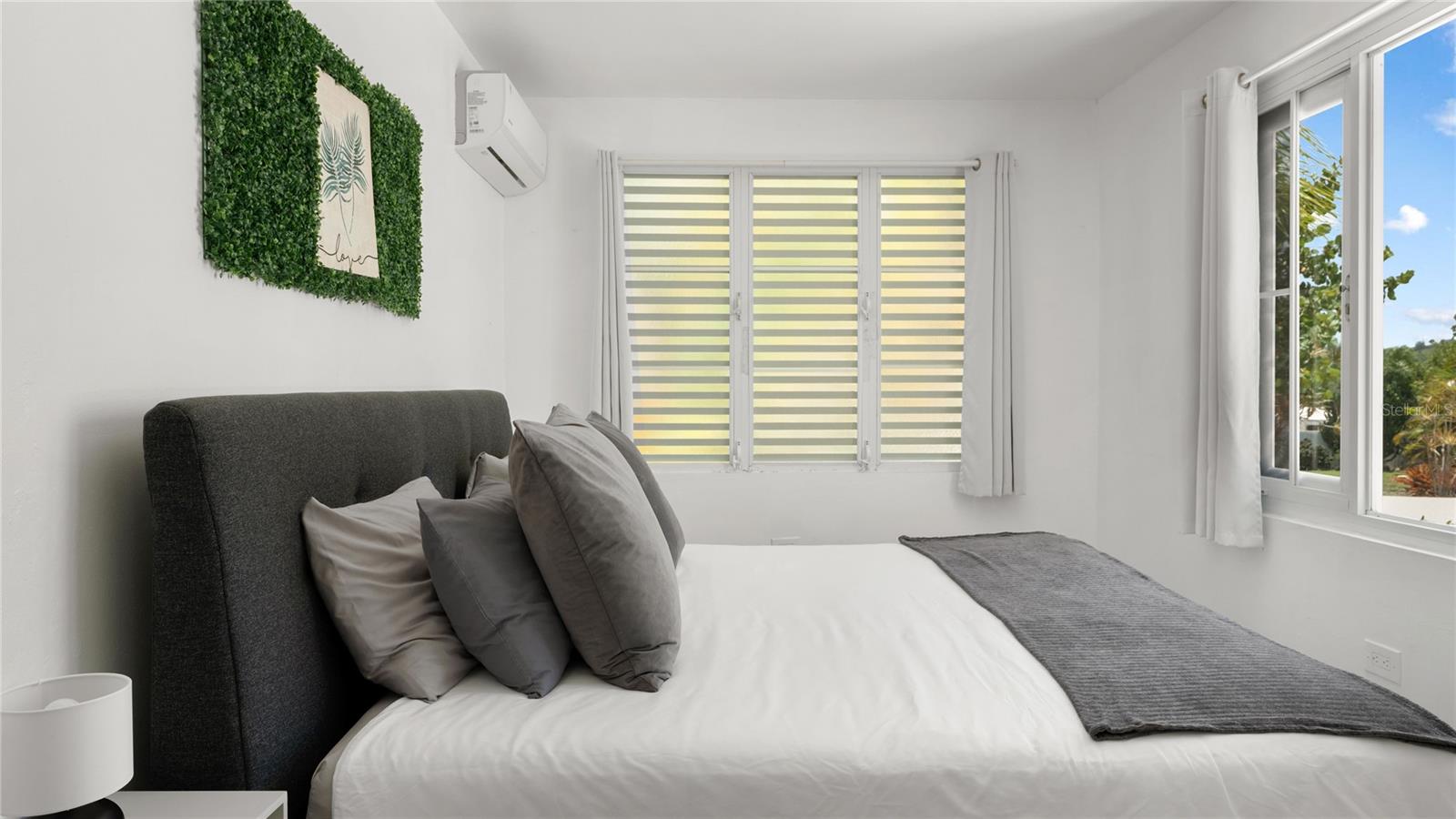 PR9113973 Property Photo