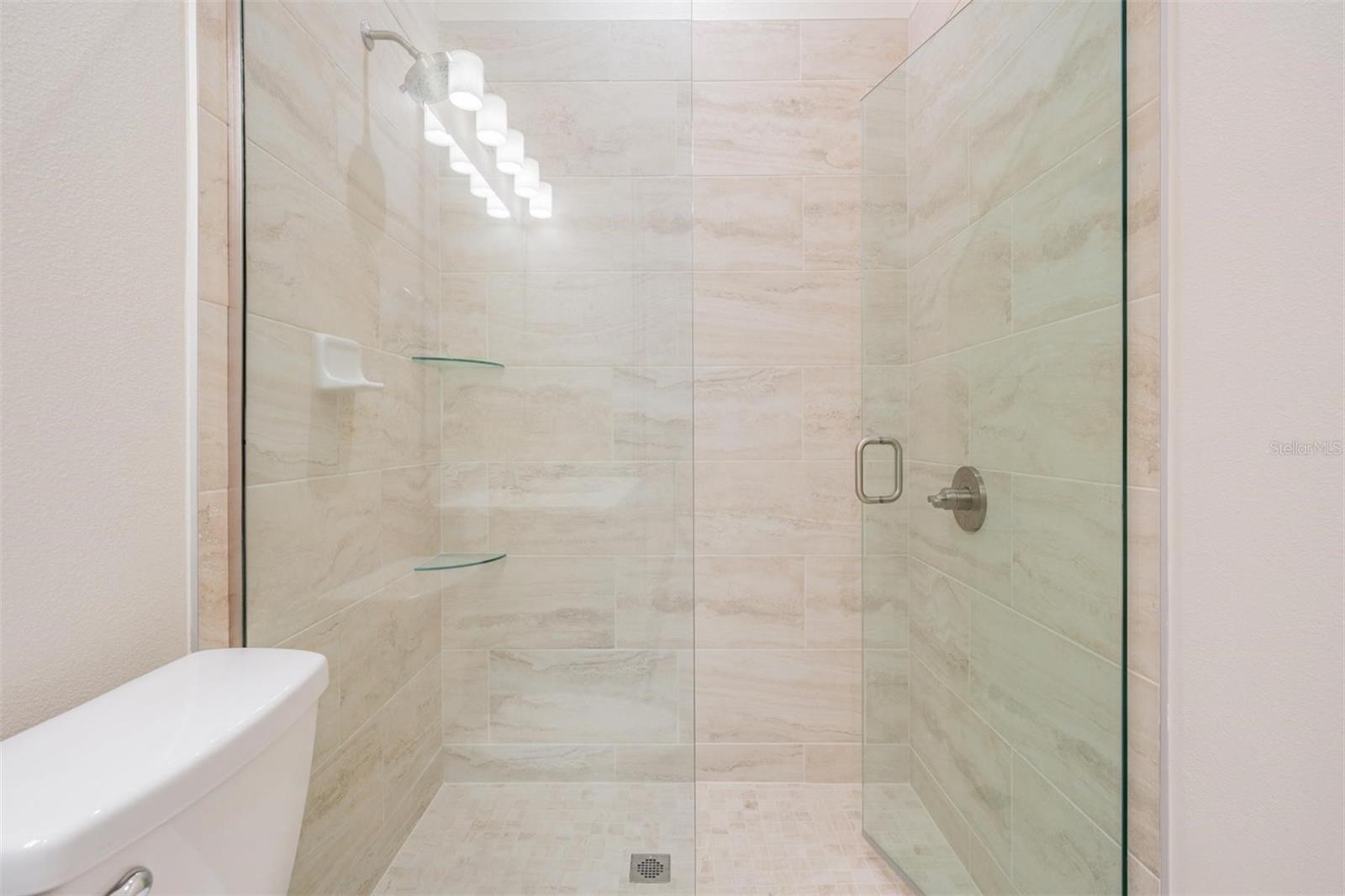 17566 HYLAND LN, DADE CITY, FL, 33523