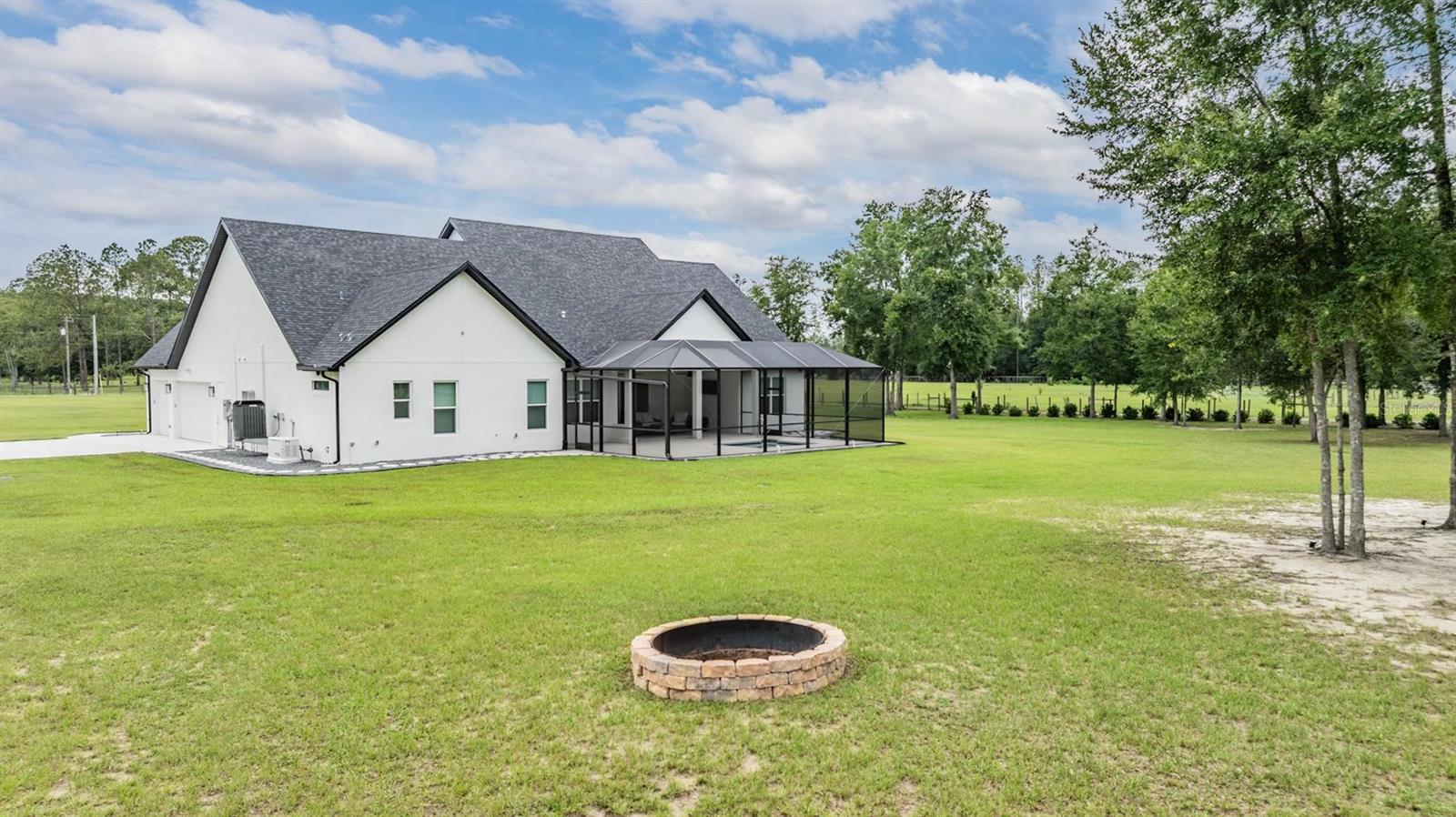 17566 HYLAND LN, DADE CITY, FL, 33523