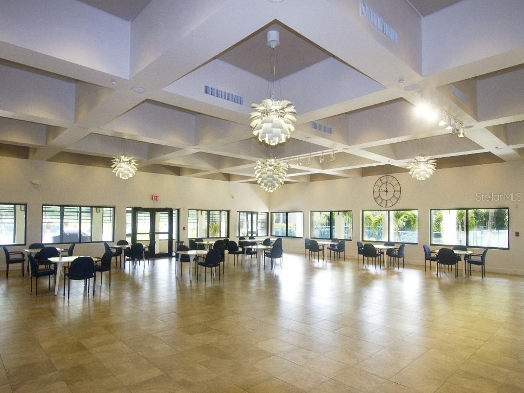 638 BIRD BAY DR E #212, VENICE, FL, 34285