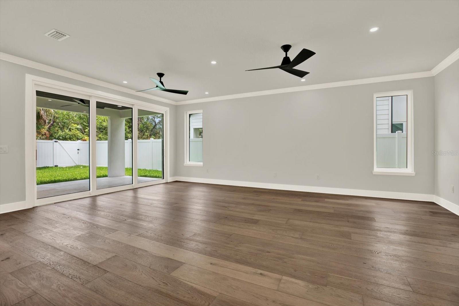 710 W PLYMOUTH ST, TAMPA, FL, 33603