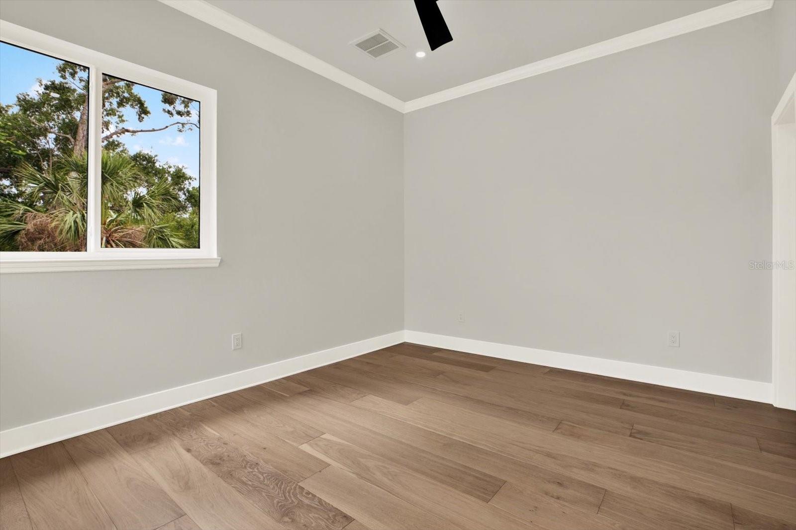 710 W PLYMOUTH ST, TAMPA, FL, 33603