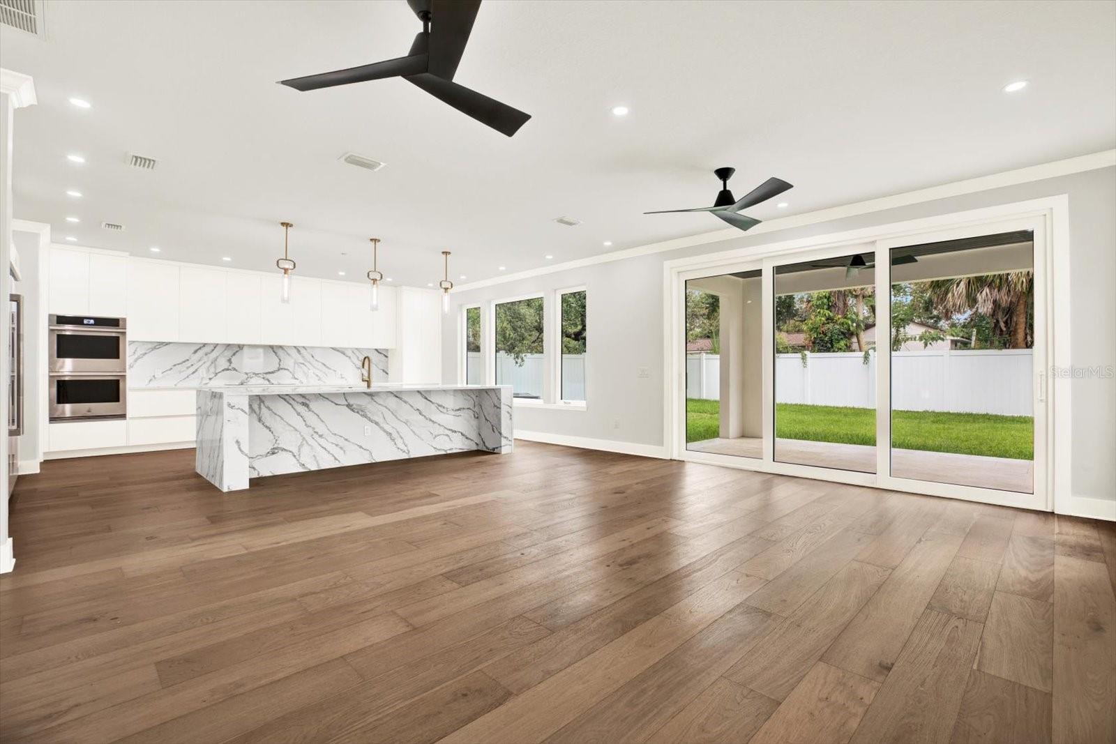 710 W PLYMOUTH ST, TAMPA, FL, 33603