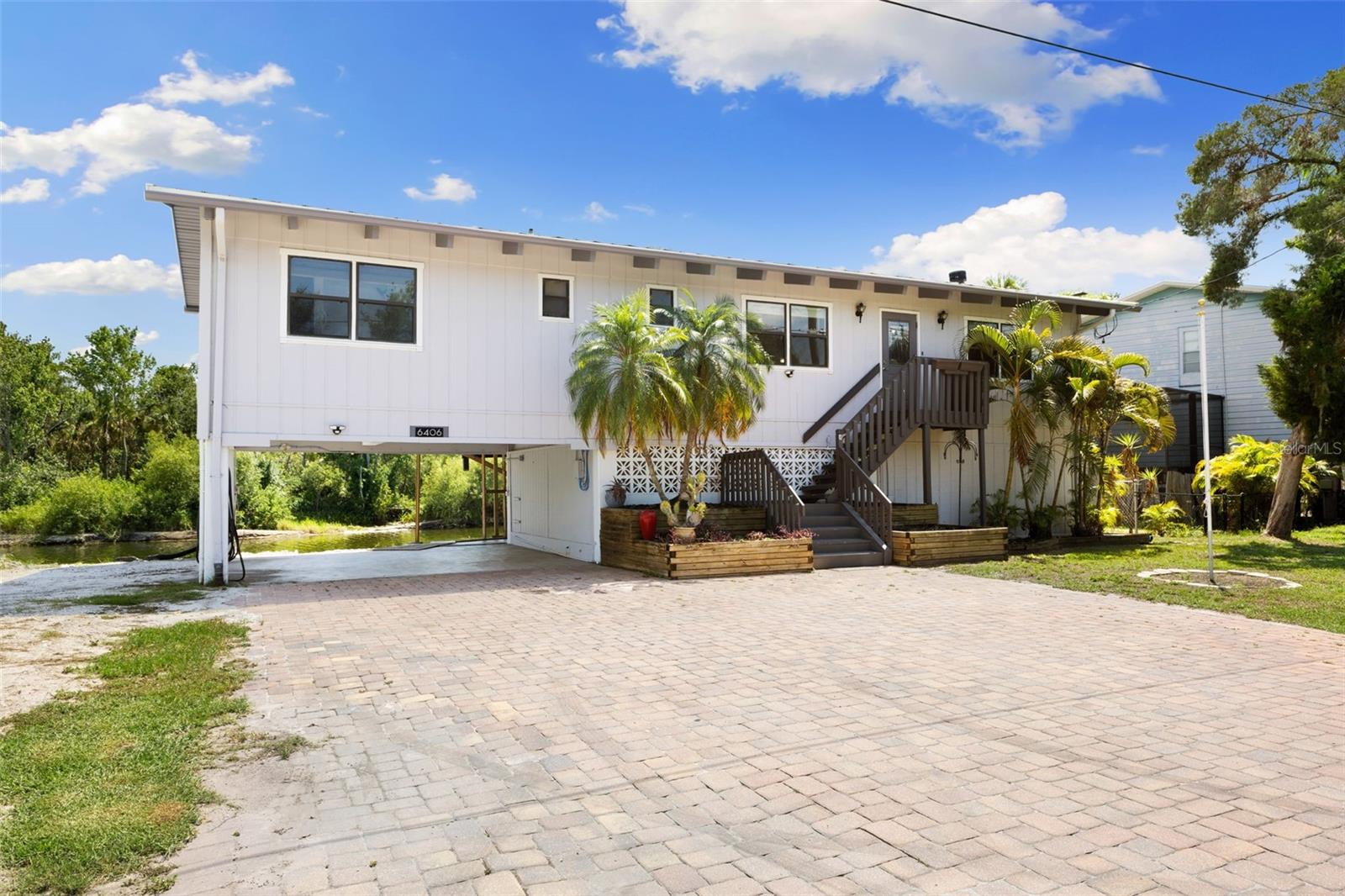 6406 LINCOLN RD, BRADENTON, FL, 34203