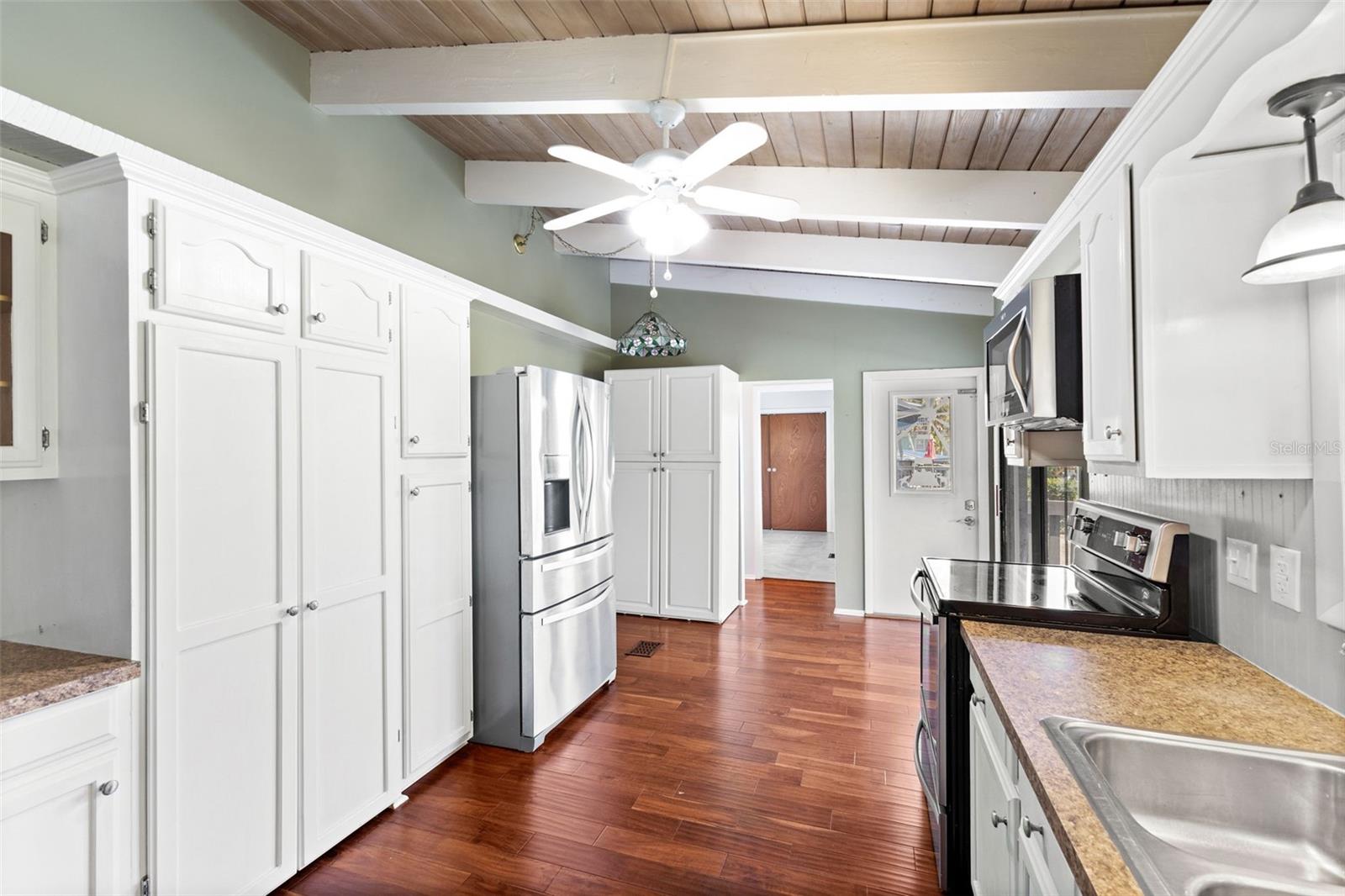 6406 LINCOLN RD, BRADENTON, FL, 34203