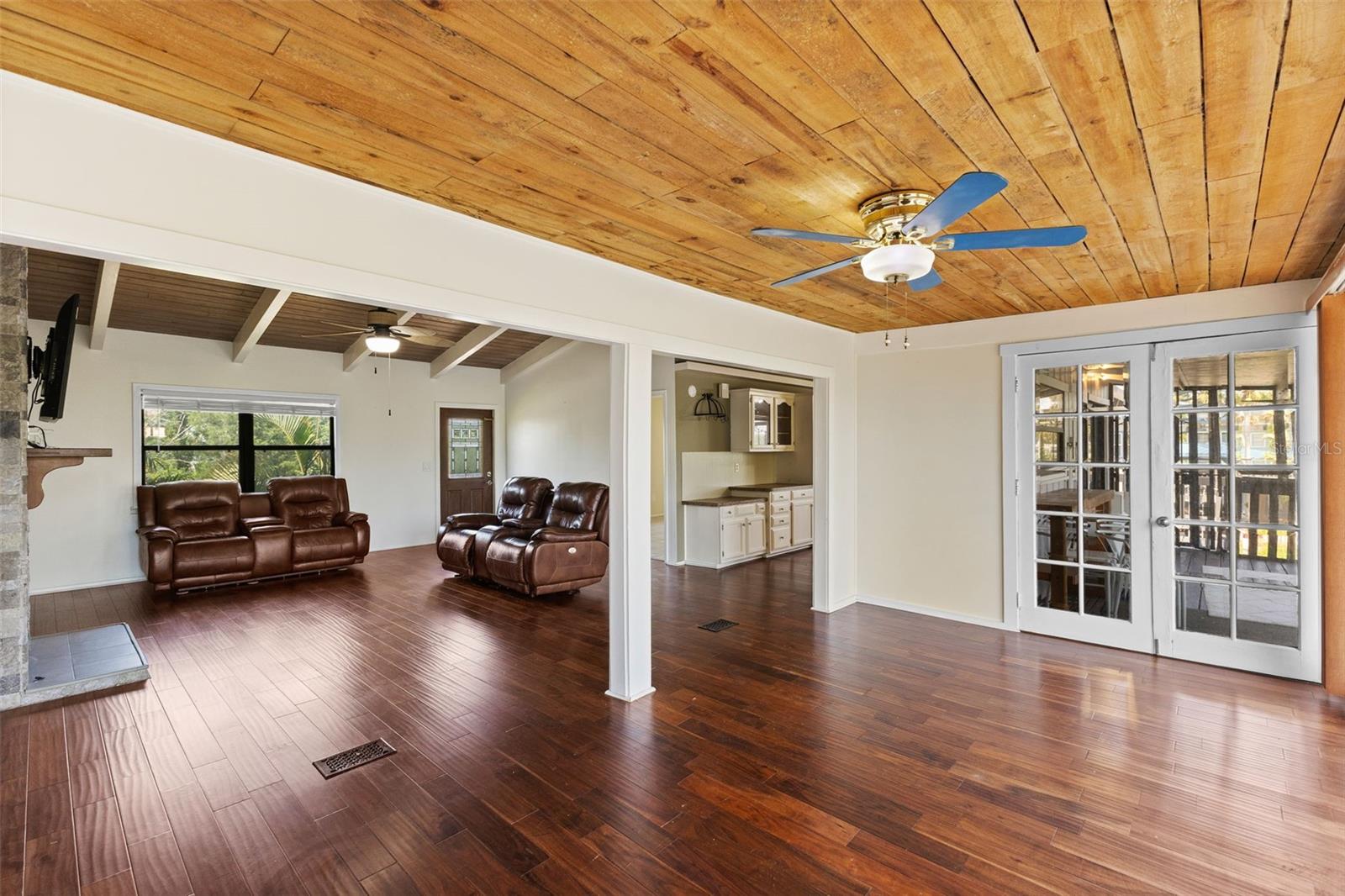 6406 LINCOLN RD, BRADENTON, FL, 34203