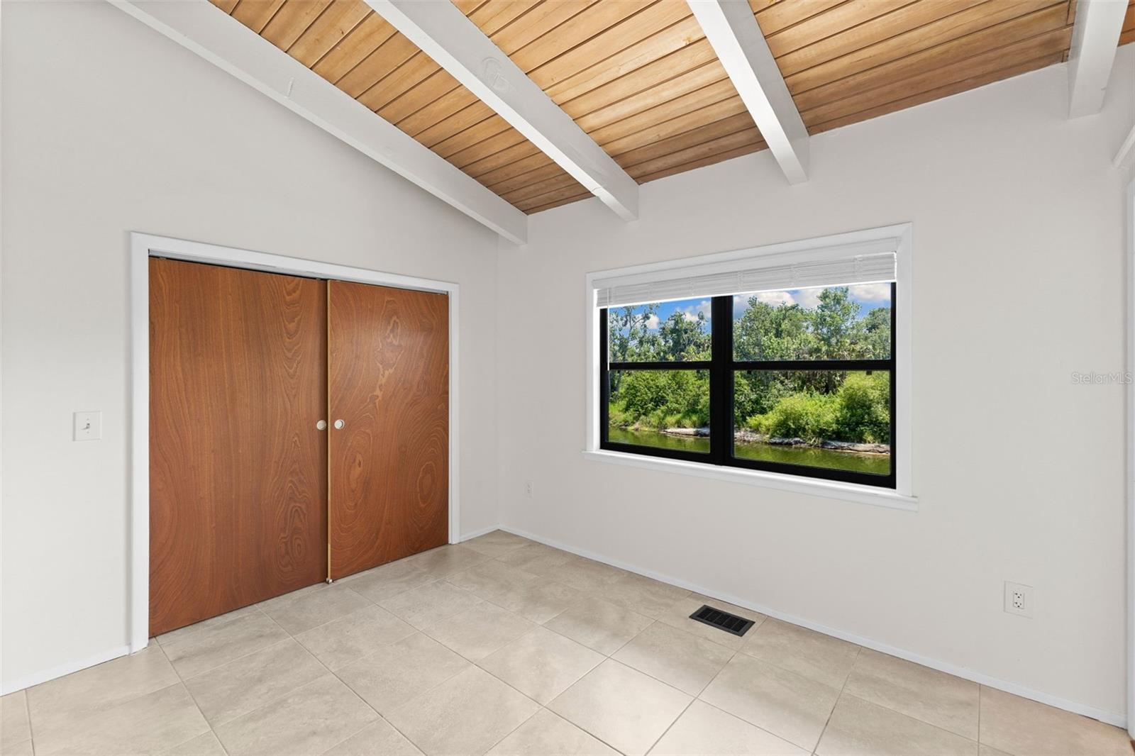 6406 LINCOLN RD, BRADENTON, FL, 34203