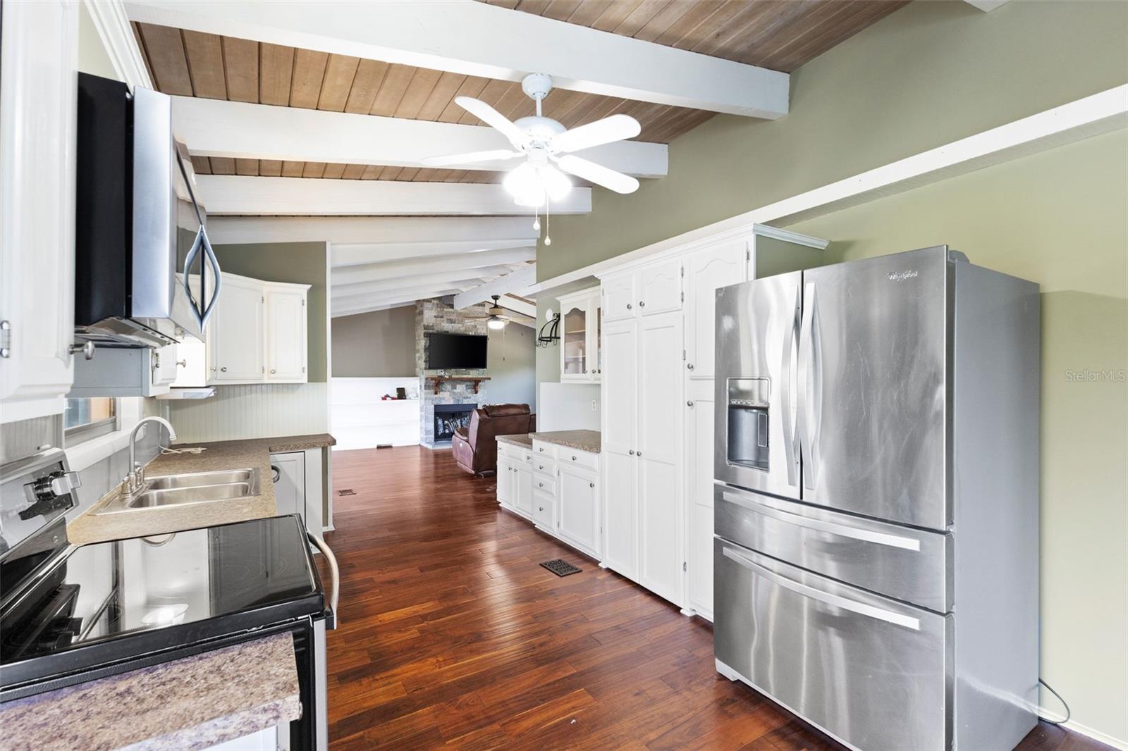 6406 LINCOLN RD, BRADENTON, FL, 34203