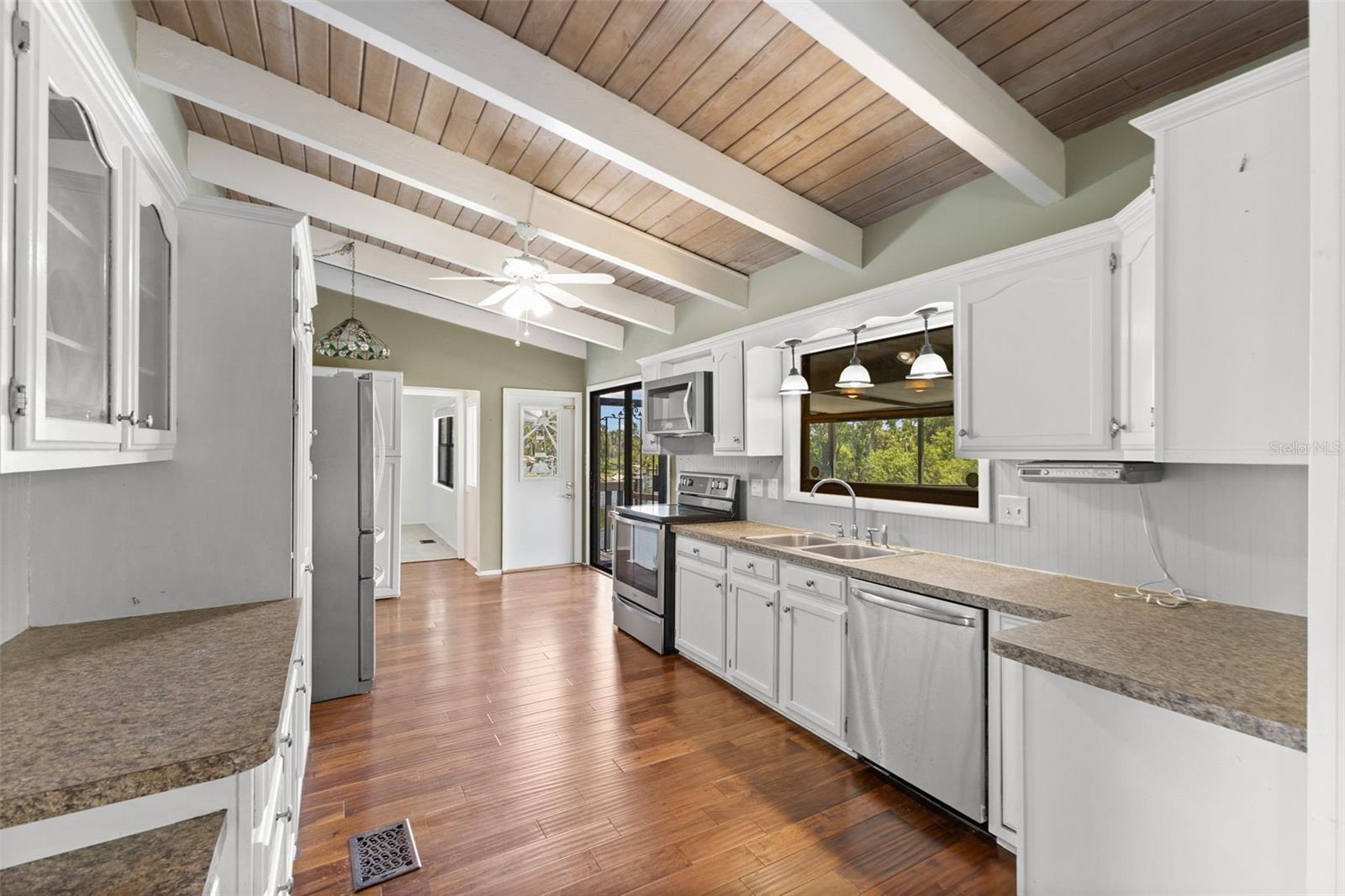 6406 LINCOLN RD, BRADENTON, FL, 34203