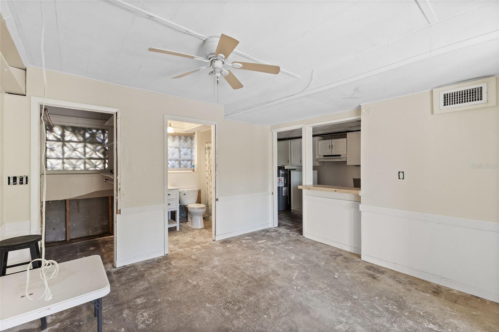 6406 LINCOLN RD, BRADENTON, FL, 34203