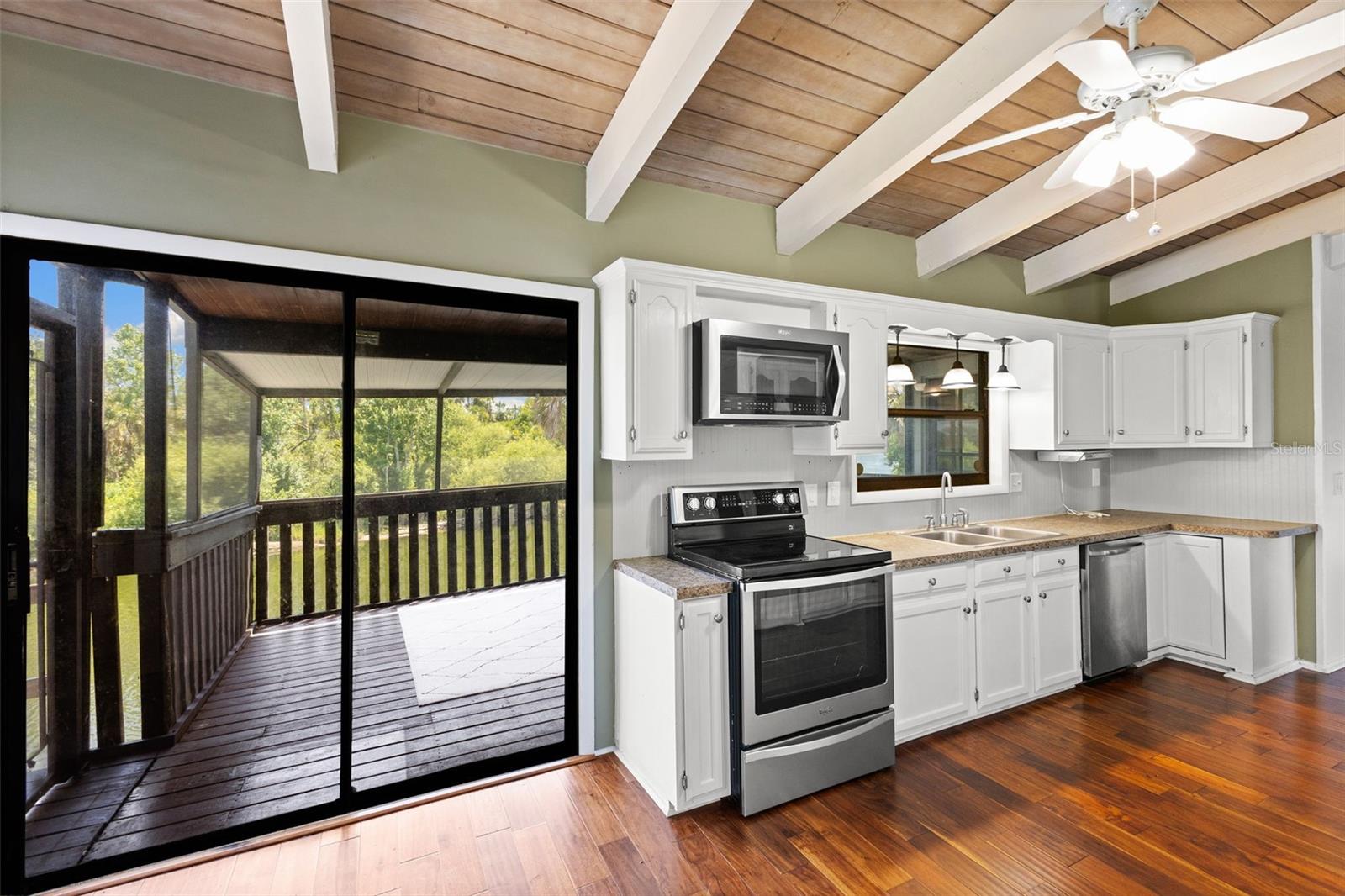 6406 LINCOLN RD, BRADENTON, FL, 34203