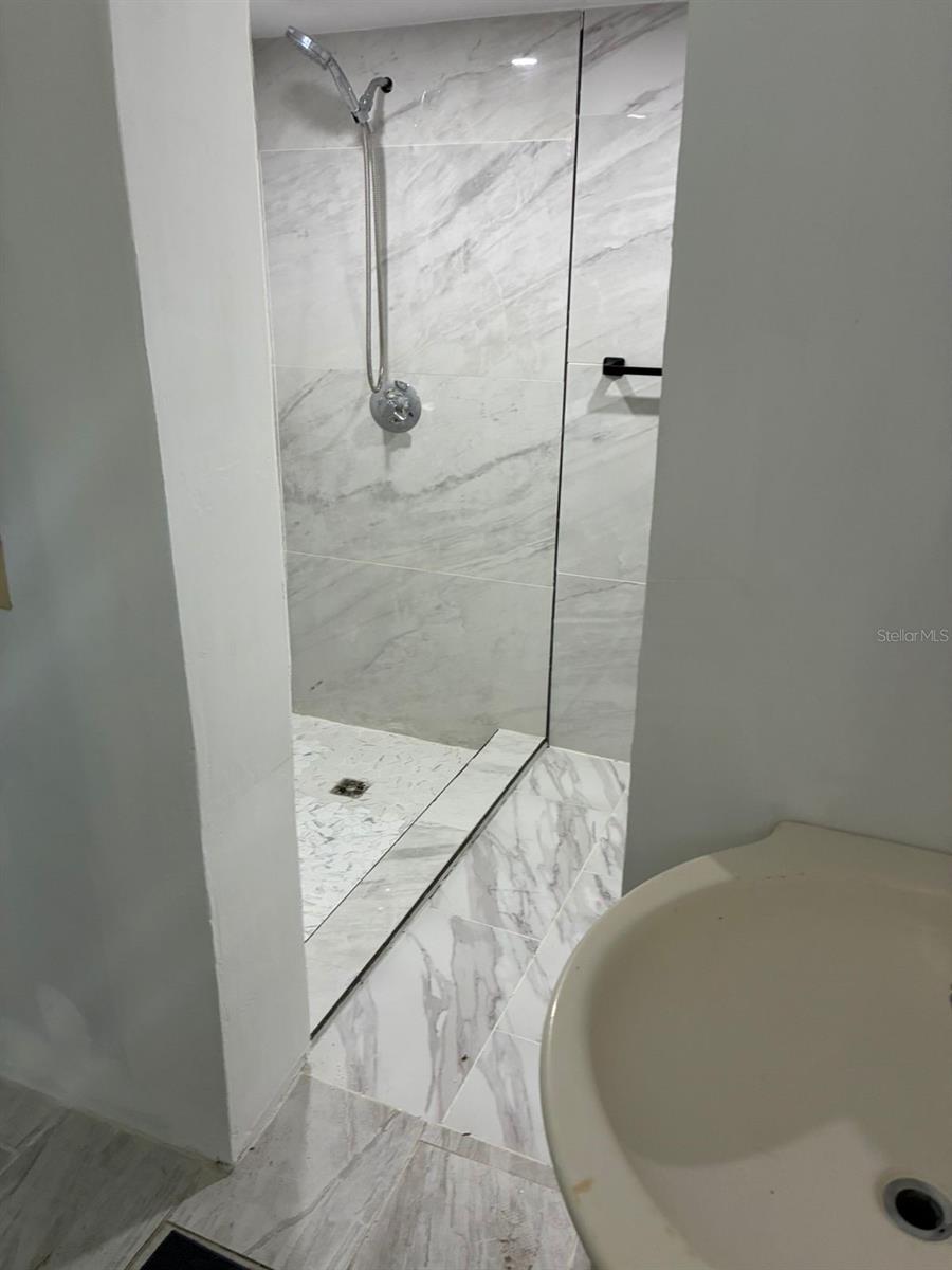 S5128044 Property Photo