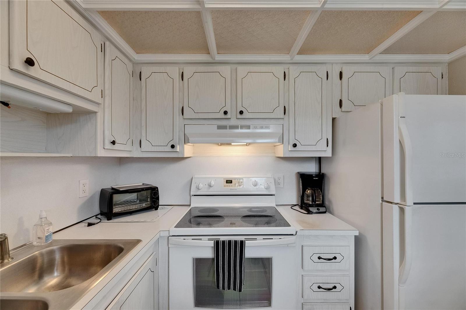 1802 BEDFORD TER #185, SUN CITY CENTER, FL, 33573