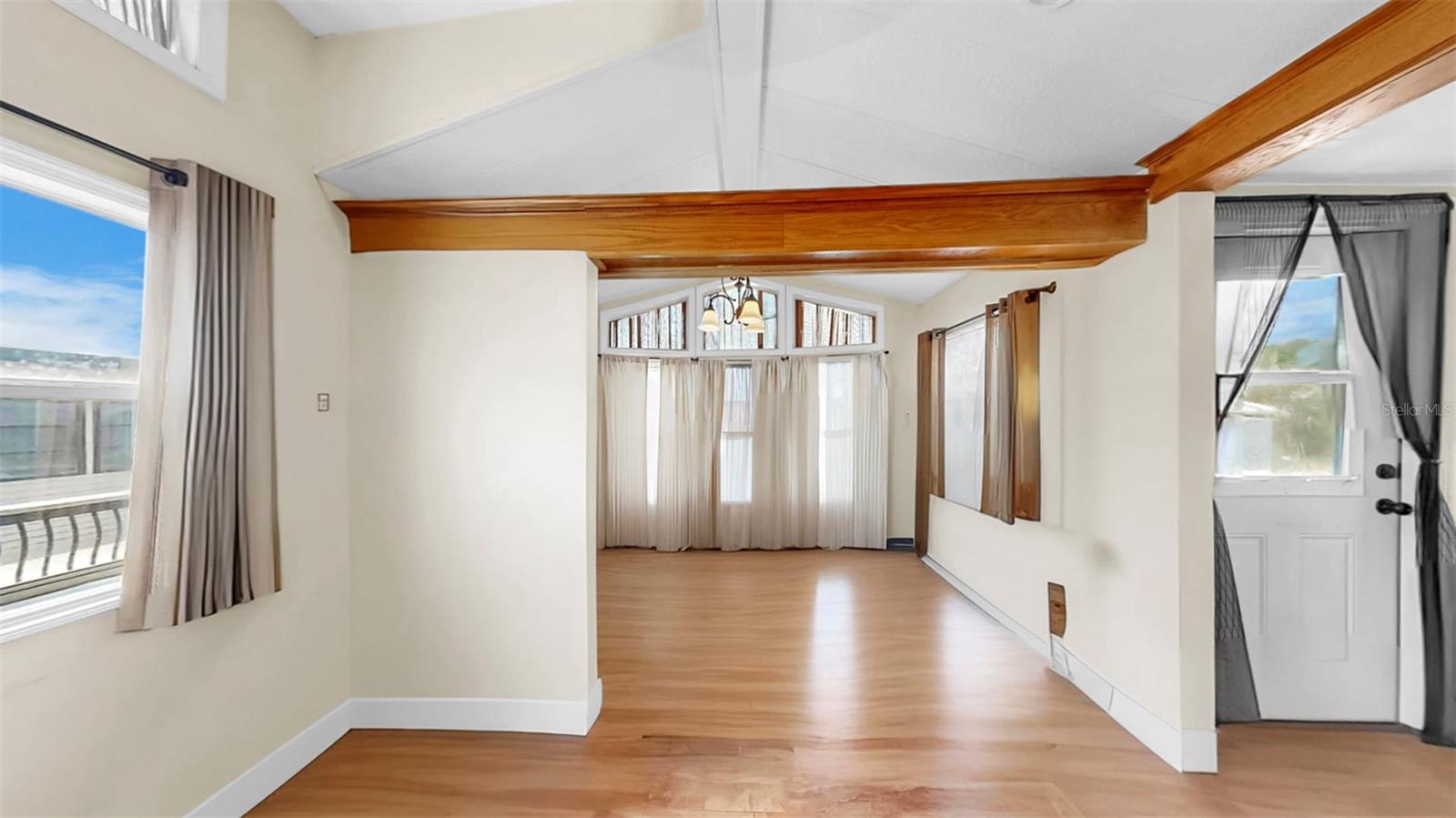 TB8391962 Property Photo