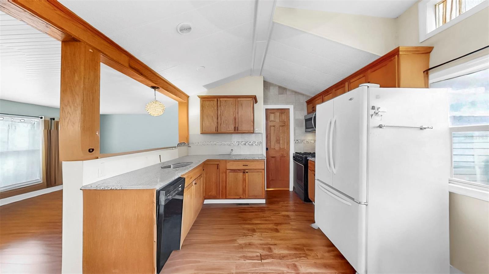 TB8391962 Property Photo