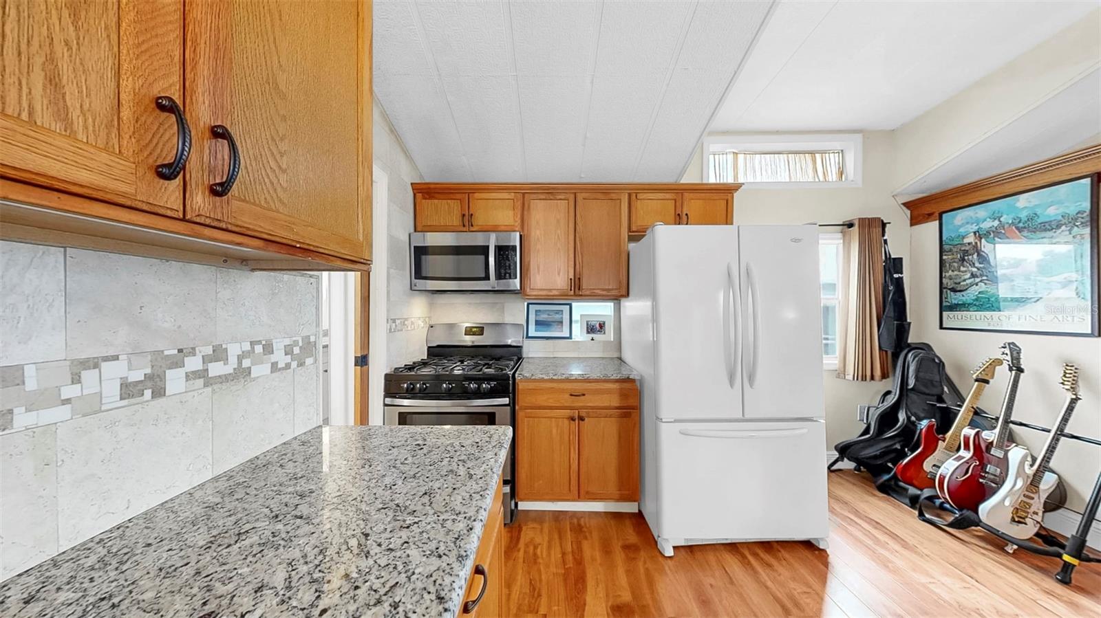 TB8391962 Property Photo