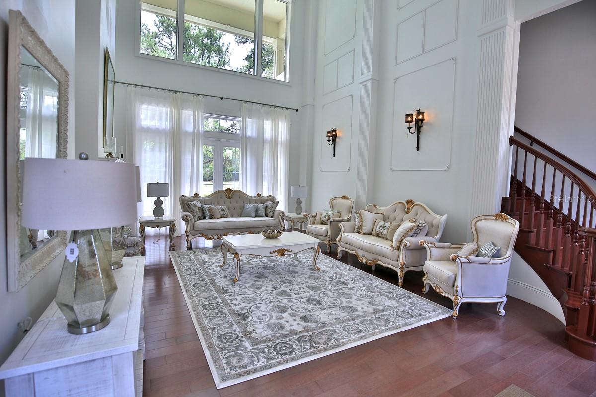 OM702736 Property Photo