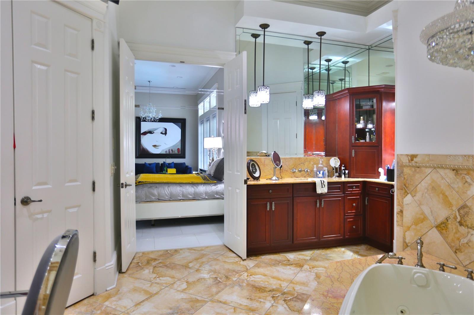 OM702736 Property Photo