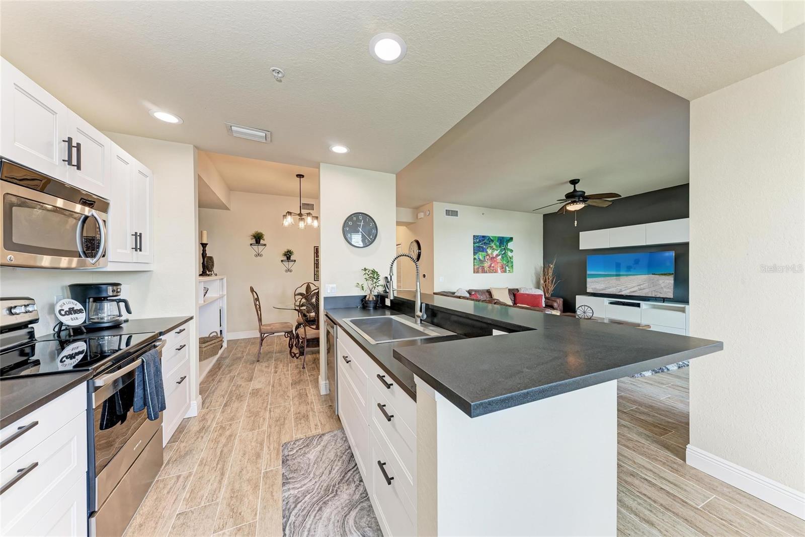 7911 GRAND ESTUARY TRL #102, BRADENTON, FL, 34212