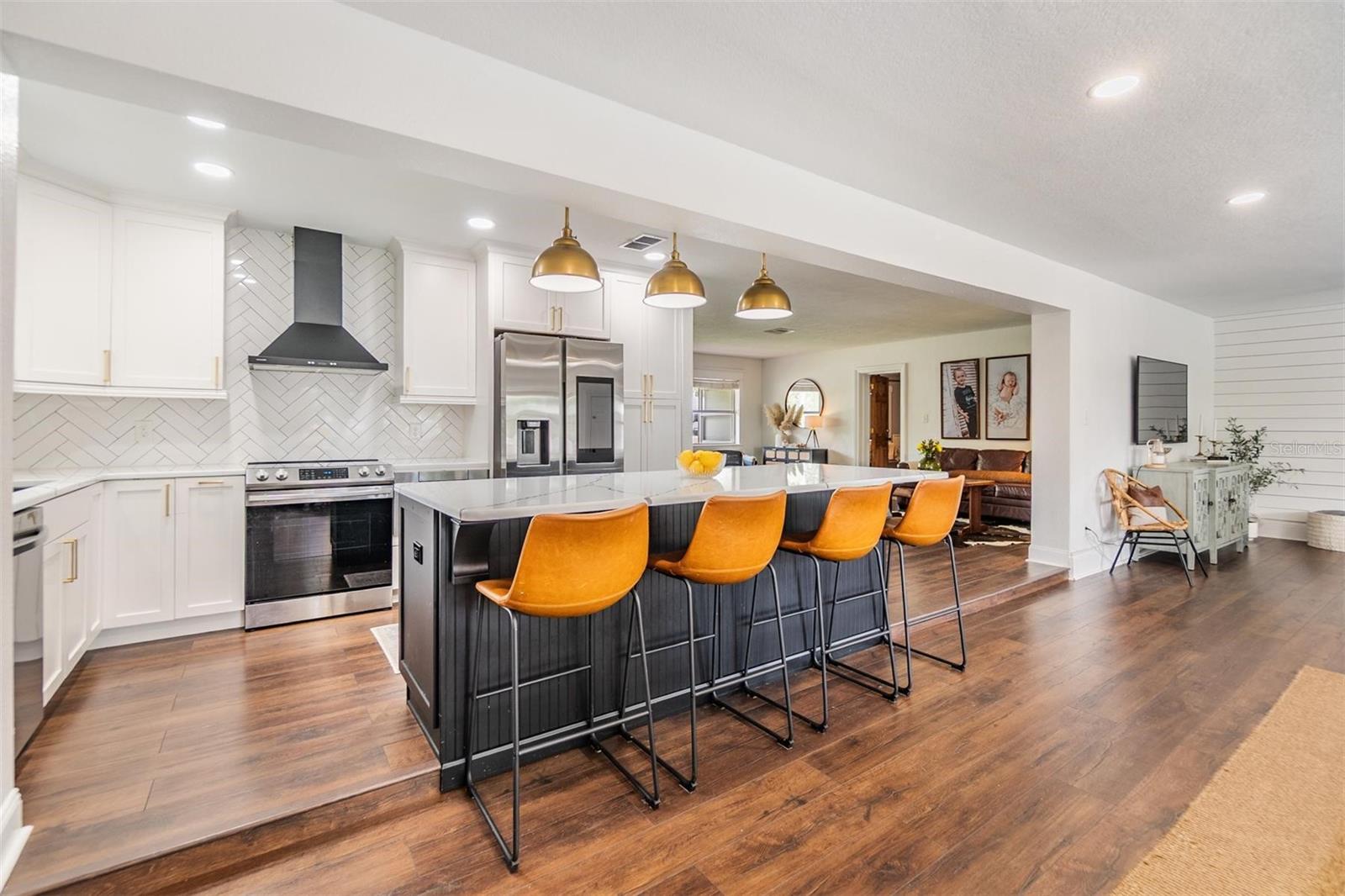 3120 S POLK AVE, LAKELAND, FL, 33803