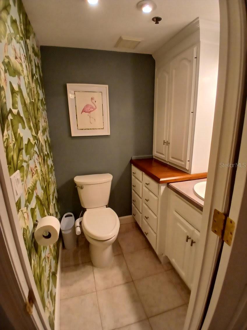 400 E COLONIAL DR #910, ORLANDO, FL, 32803