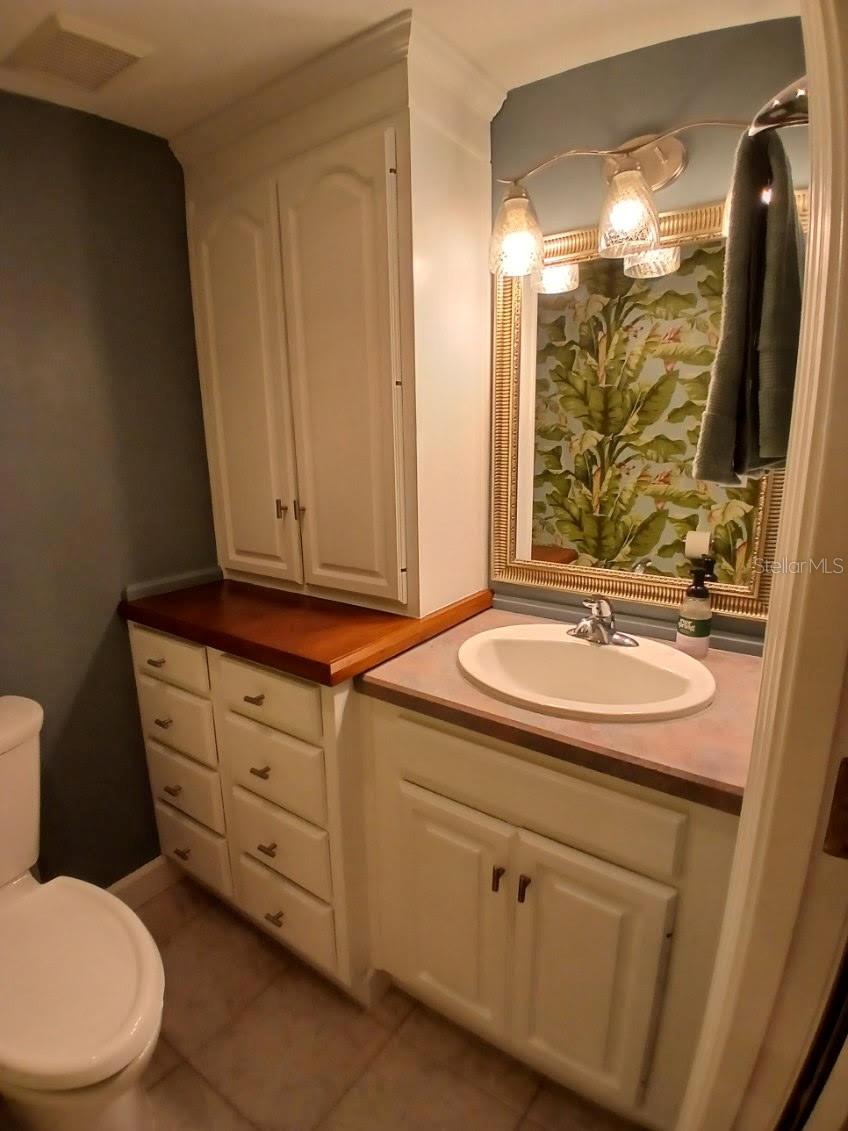 400 E COLONIAL DR #910, ORLANDO, FL, 32803