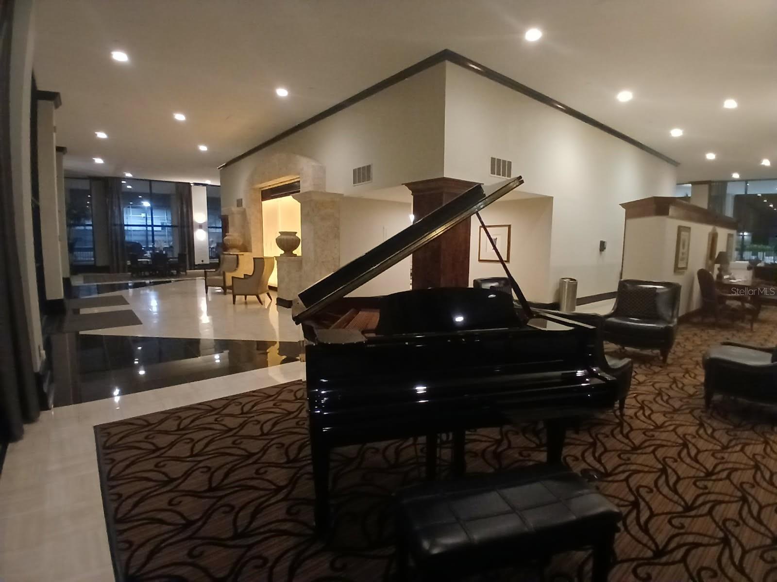 400 E COLONIAL DR #910, ORLANDO, FL, 32803