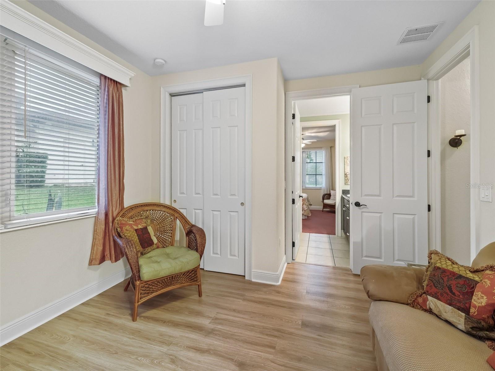 5235 ISLAND TERRACE CT, LADY LAKE, FL, 32159