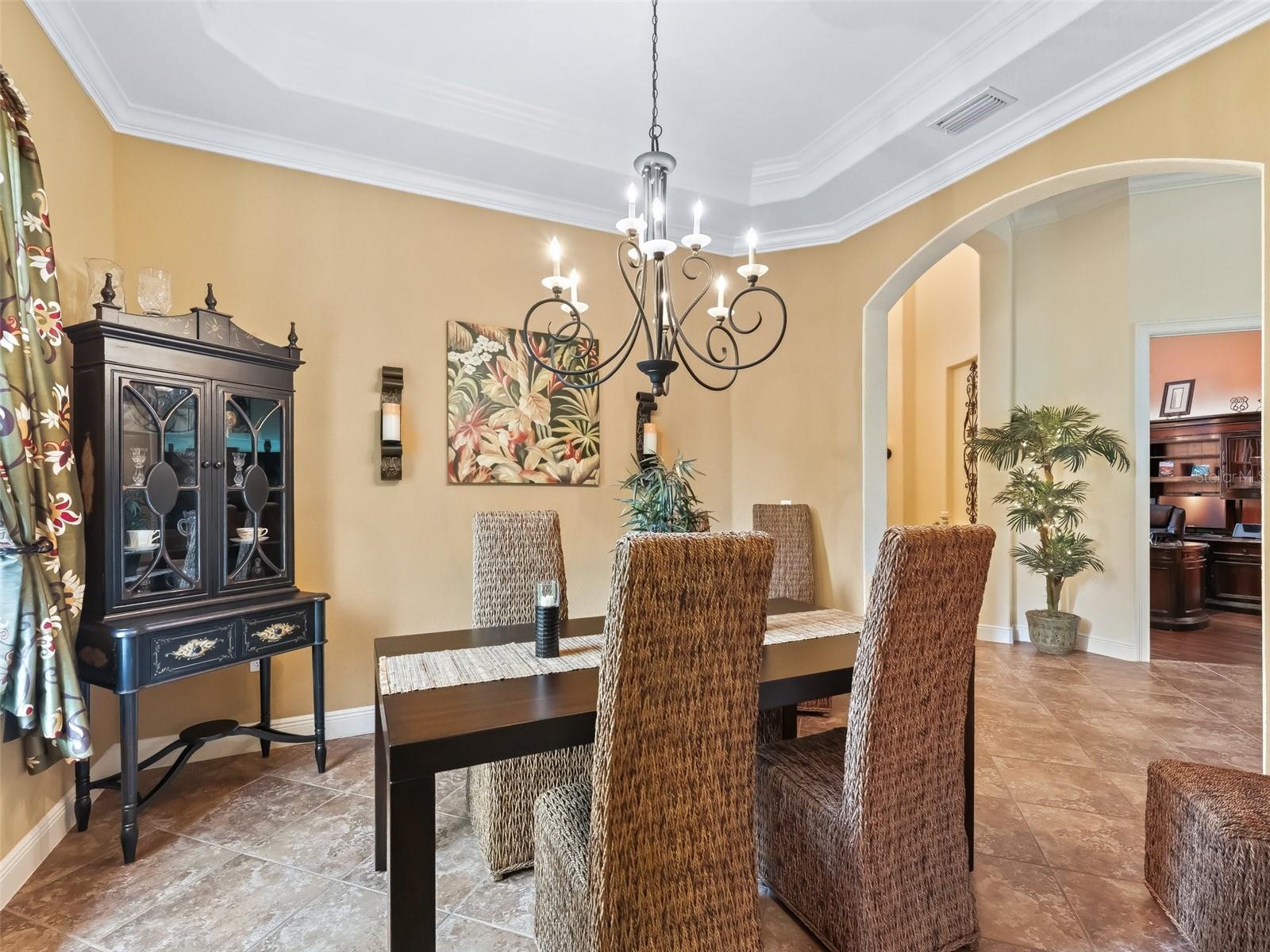 5235 ISLAND TERRACE CT, LADY LAKE, FL, 32159