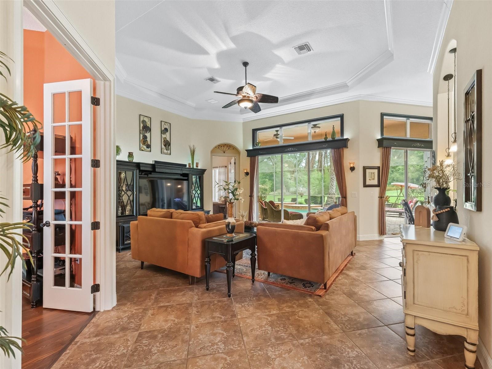 5235 ISLAND TERRACE CT, LADY LAKE, FL, 32159