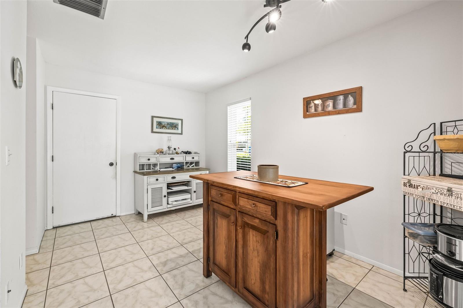 1410 BRIGHTON CT, PALM HARBOR, FL, 34684