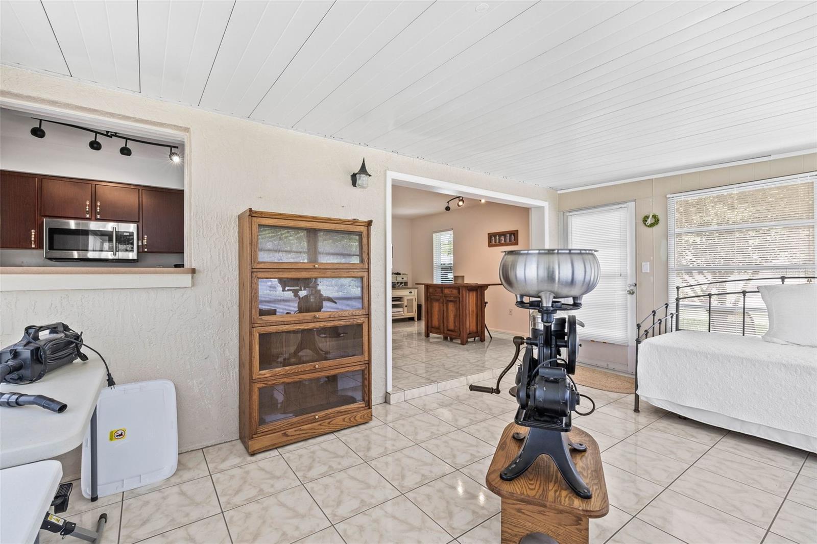 1410 BRIGHTON CT, PALM HARBOR, FL, 34684