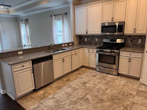 9910 NW 17TH RD, GAINESVILLE, FL, 32606