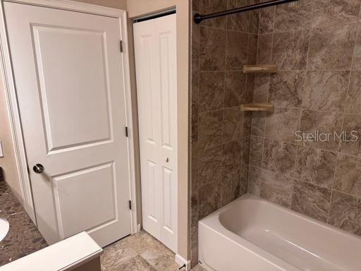 9910 NW 17TH RD, GAINESVILLE, FL, 32606