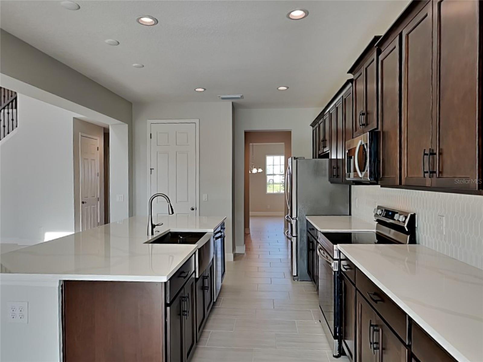 TRINITY LKS PH 3, GROVELAND, FL, 34736