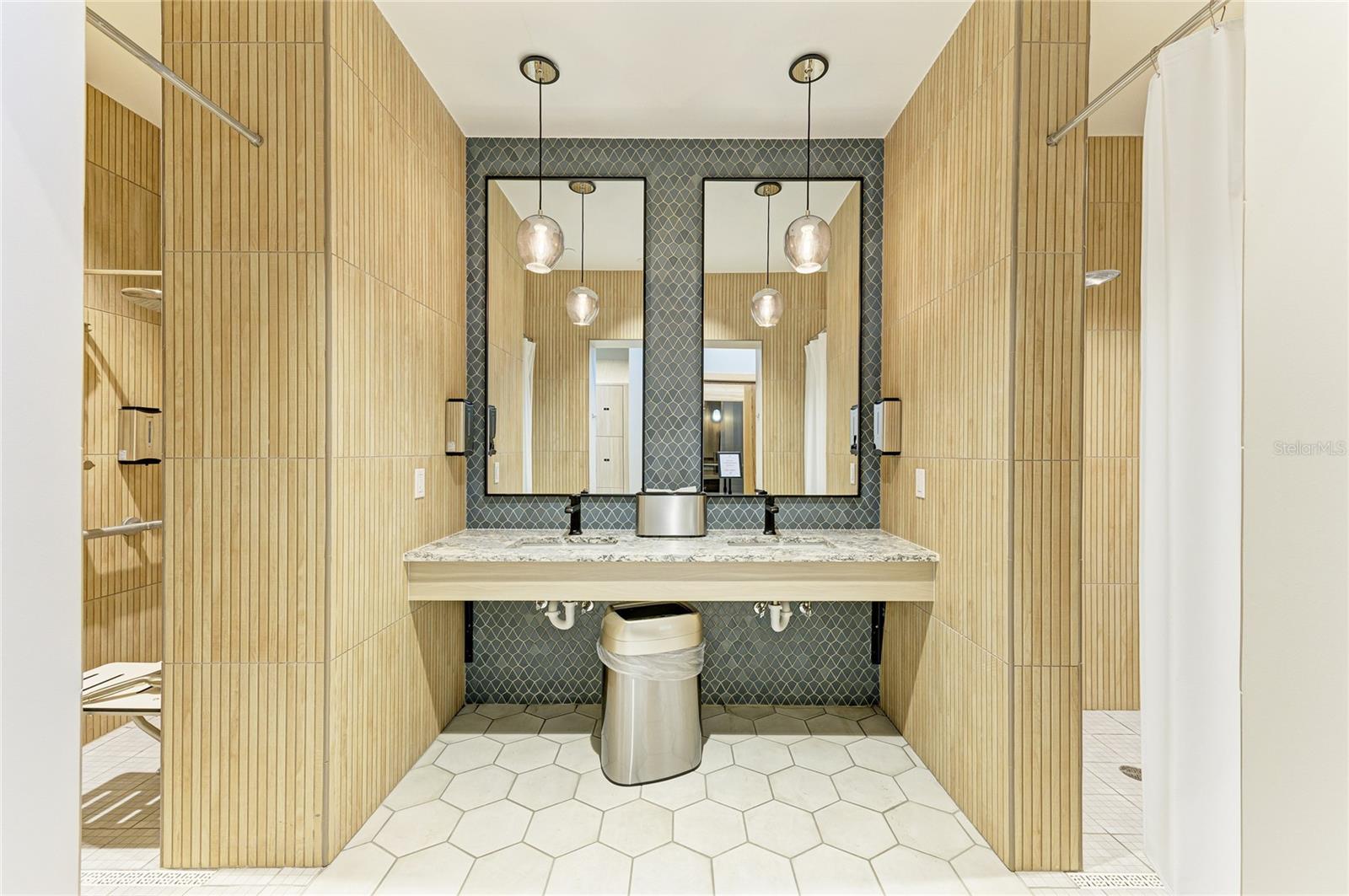 12390 WELLEN GOLF ST #203, VENICE, FL, 34293