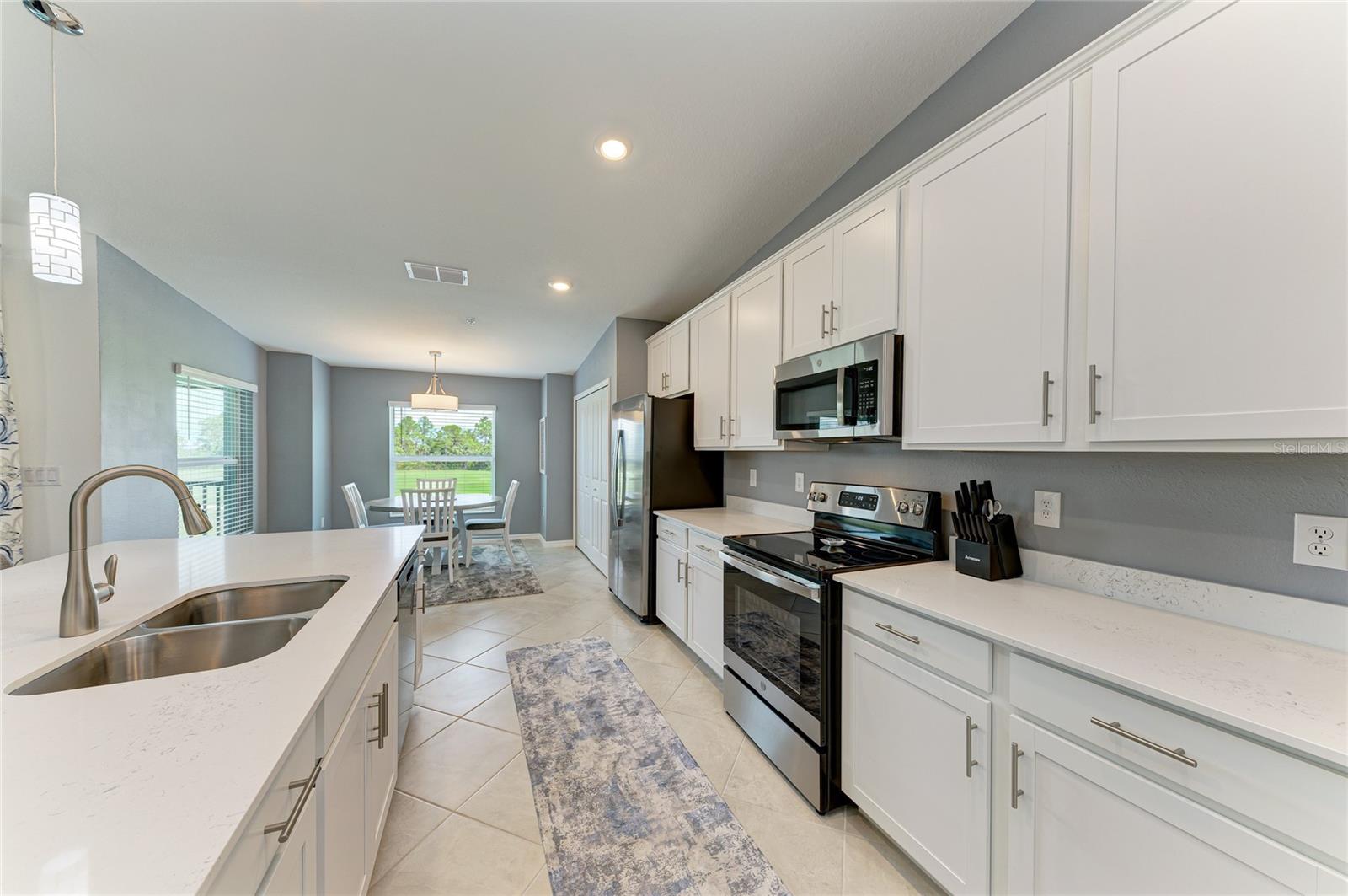 12390 WELLEN GOLF ST #203, VENICE, FL, 34293