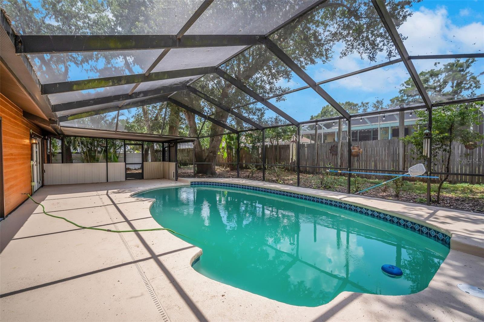 1004 BLACK KNIGHT DR, VALRICO, FL, 33594